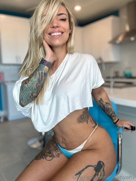 Photo nue de fuite OnlyFans de Rybabyoftv