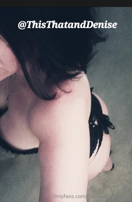 Photo nue de fuite OnlyFans de Thisthatanddenise