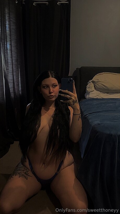 Sweetthoneyy