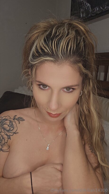 Photo nue de fuite OnlyFans de Ddelilah14300