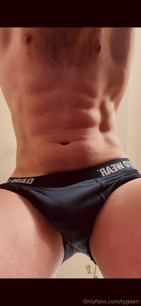 Photo nue de fuite OnlyFans de Tygeerr