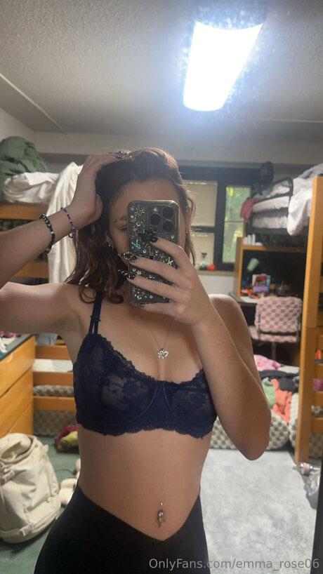 Emma Rose06