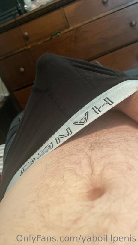 Photo nue de fuite OnlyFans de Yaboililpenis
