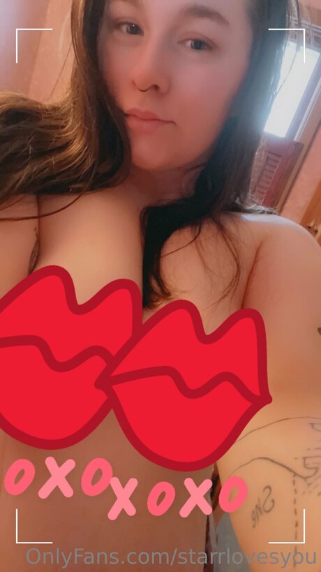 Photo nue de fuite OnlyFans de Starrlovesyou