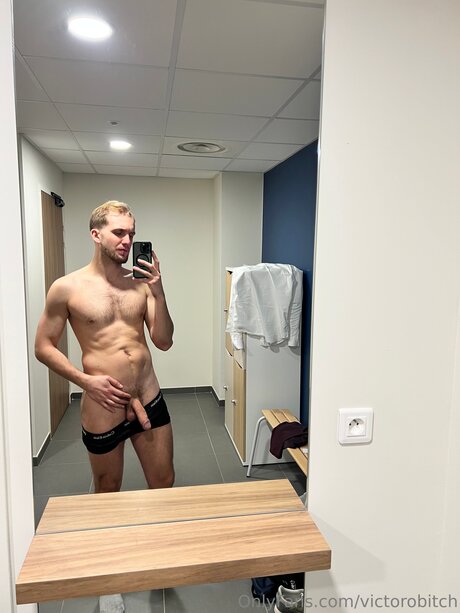Photo nue de fuite OnlyFans de Victorobitch