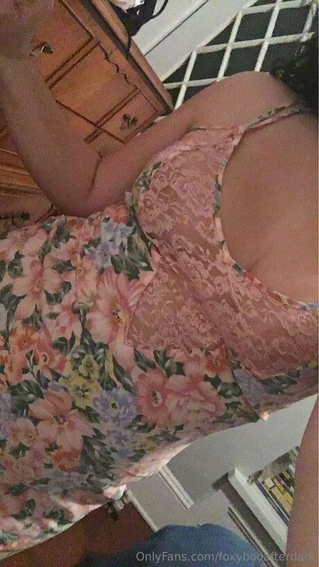 Photo nue de fuite OnlyFans de Foxybooafterdark
