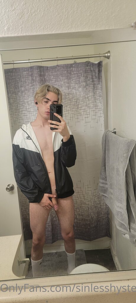 Photo nue de fuite OnlyFans de Noahconantwink