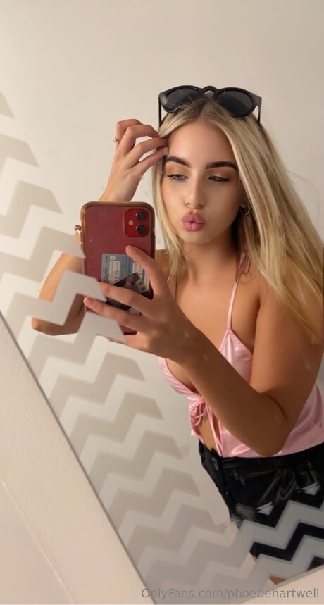 Photo nue de fuite OnlyFans de Phoebehartwell