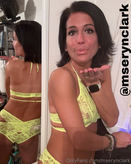 Photo nue de fuite OnlyFans de Mserynclark