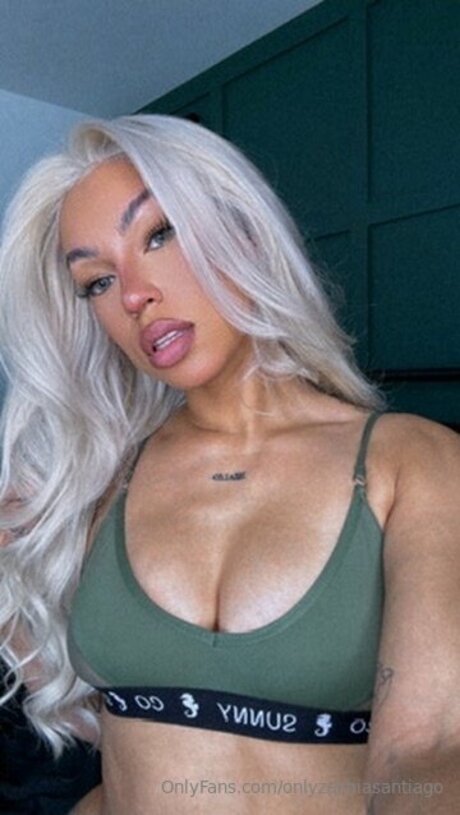 Photo nue de fuite OnlyFans de Onlyzashiasantiago