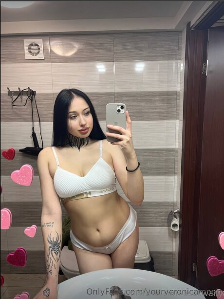 Photo nue de fuite OnlyFans de Asukwaify