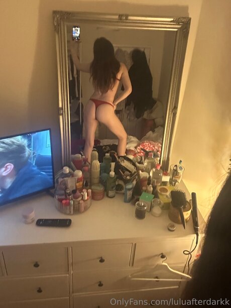 Photo nue de fuite OnlyFans de Alohalucy