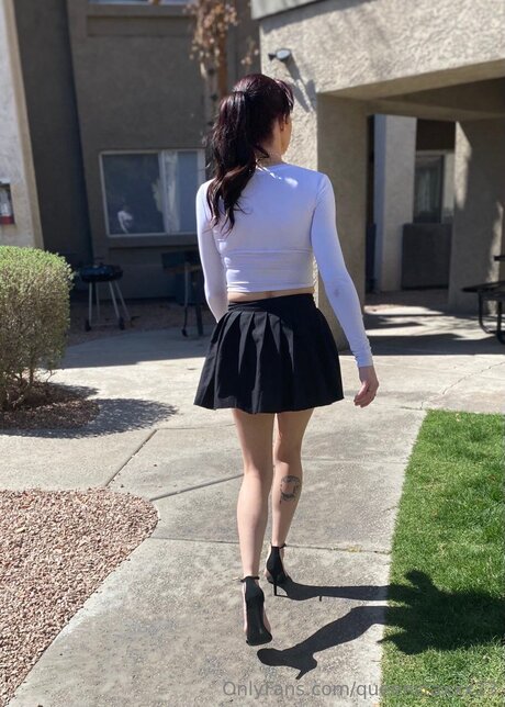 Queenstaxxx23