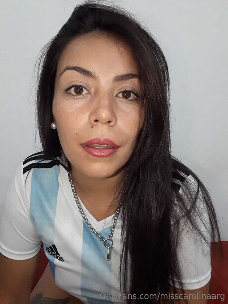 Photo nue de fuite OnlyFans de Misscarolinaarg