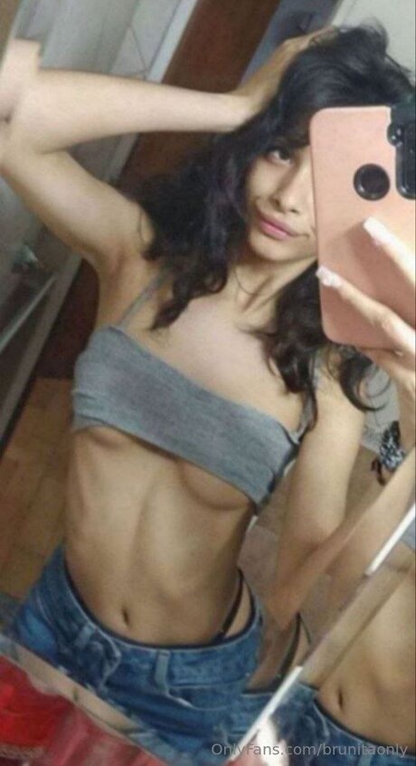 Brunitaonly