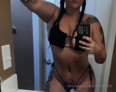 Photo nue de fuite OnlyFans de U225860105