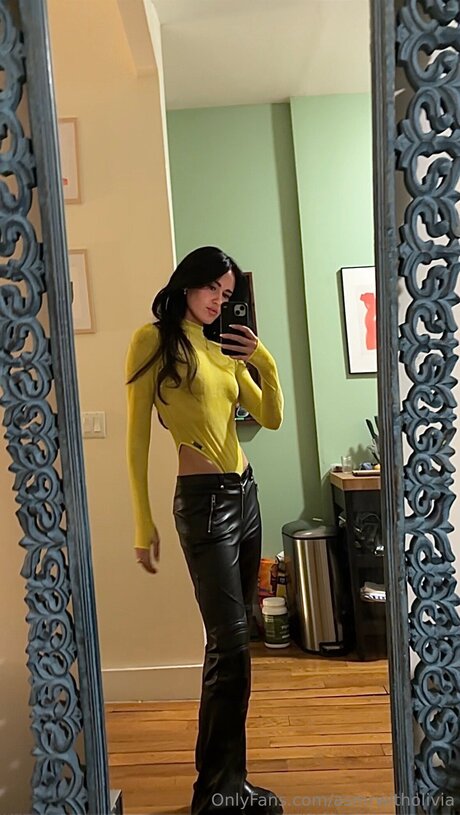 Asmrwitholivia