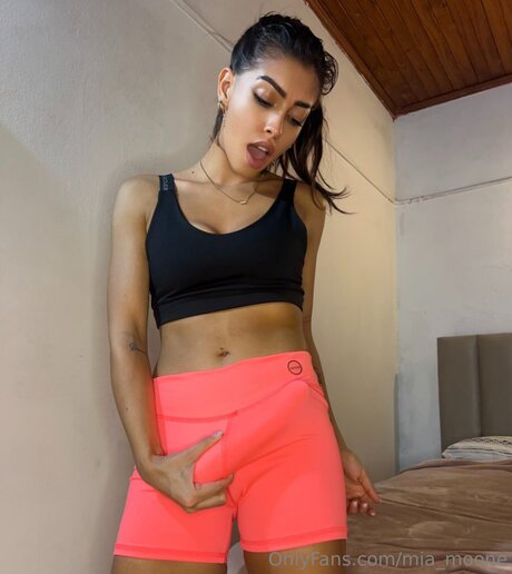 Mia Moone
