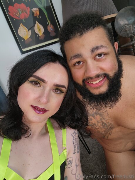 Photo nue de fuite OnlyFans de Freedusti