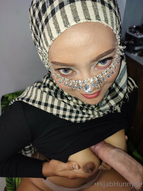 Hijabhunny Srs