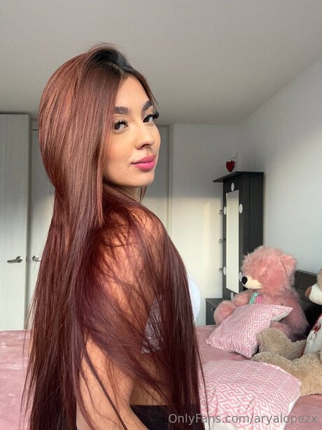 Aryalopezx
