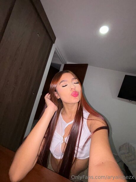 Aryalopezx