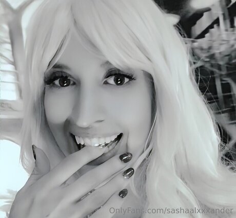 Sashaalxxxander
