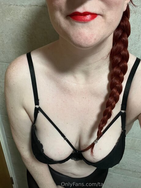 Tantilising Tushy