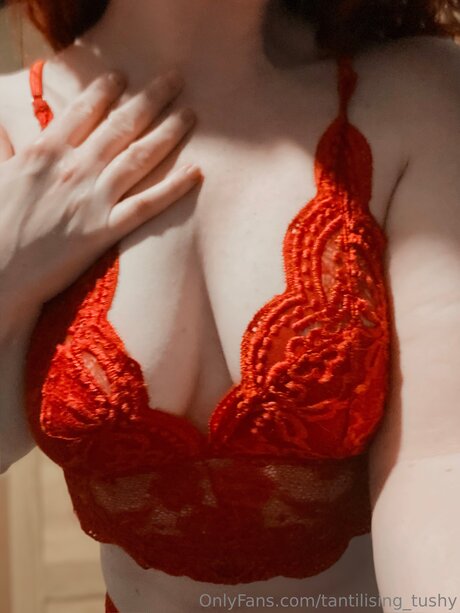 Tantilising Tushy