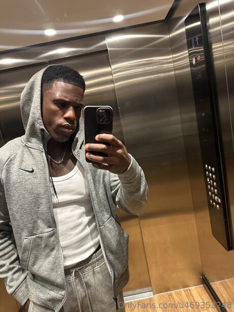 Photo nue de fuite OnlyFans de Jamal James122