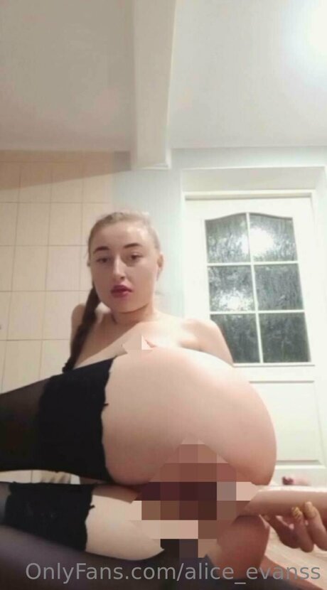 Alice Evanss