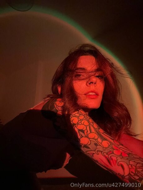Miss Mills Vip