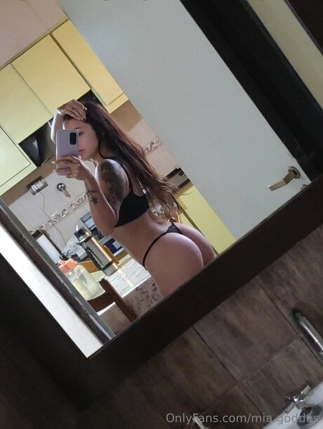 Mia Goddes