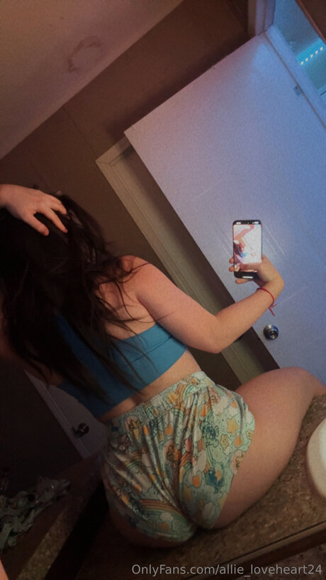 Allie Loveheart24