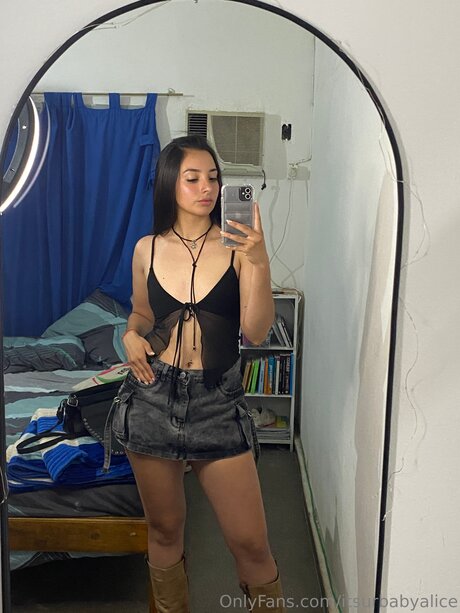 Photo nue de fuite OnlyFans de Itsurbabyalice