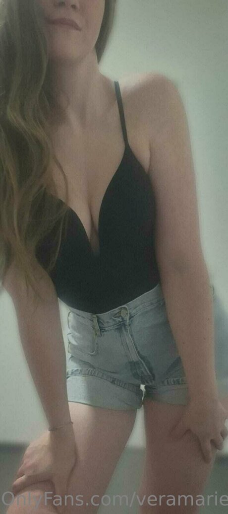 Photo nue de fuite OnlyFans de Veramarie22
