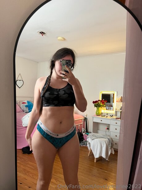 Lovelymariee2022