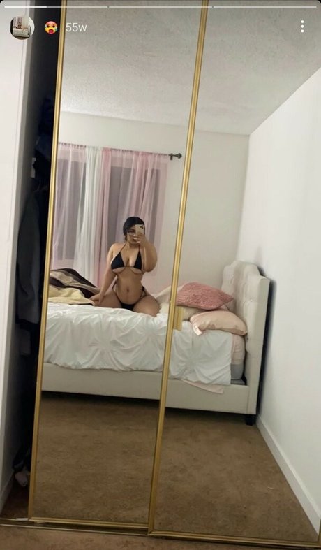 Photo nue de fuite OnlyFans de Slut Puppie