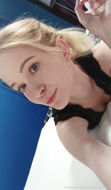 Photo nue de fuite OnlyFans de X Sweetie Plum X