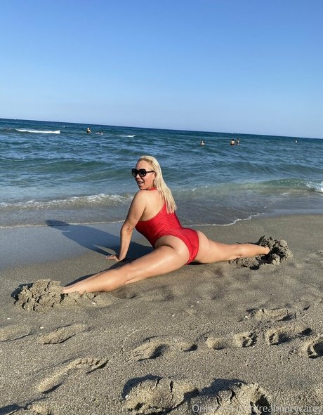 Mary Carey