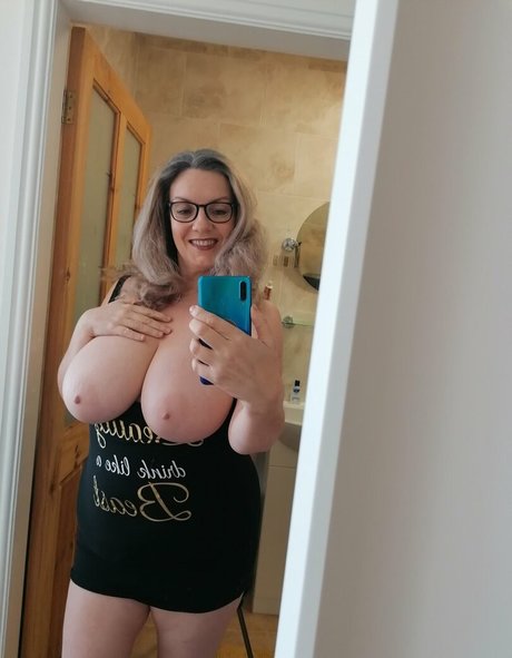 Carla36GG