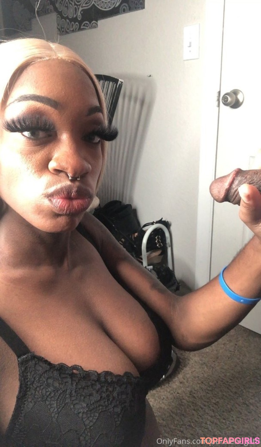 Photo nue de fuite OnlyFans de Barbie Bugatti #1120