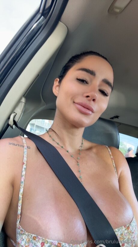 Photo nue de fuite OnlyFans de Bruluccas30