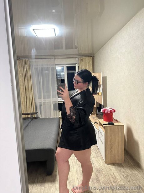 Photo nue de fuite OnlyFans de Elizzza Beth