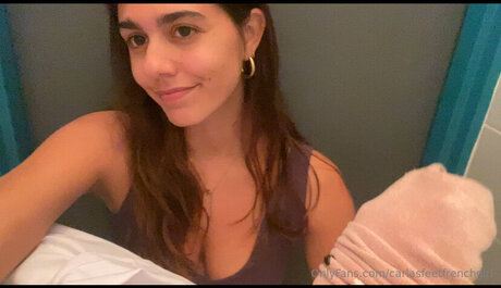 Carlasfeetfrenchgirl