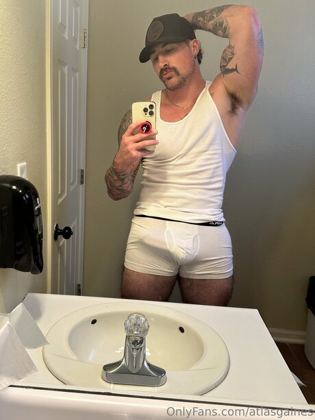 Photo nue de fuite OnlyFans de Atlasgaines