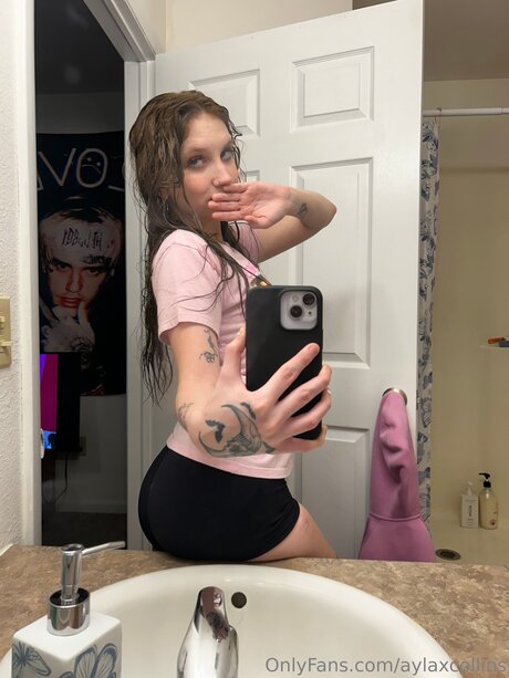 Aylaxcollins