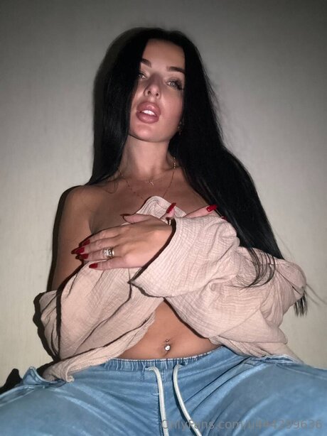 Photo nue de fuite OnlyFans de U444299636