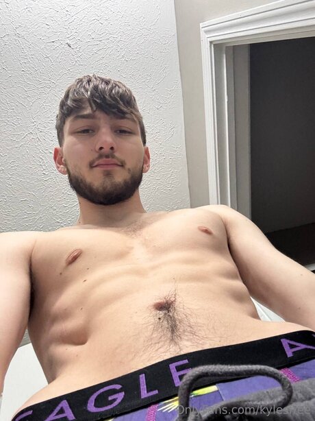 Photo nue de fuite OnlyFans de Kylesfree