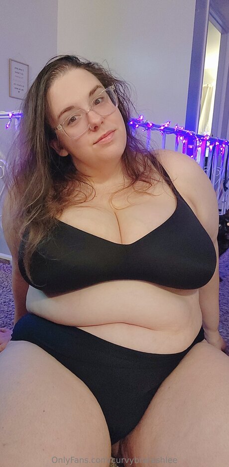 Curvybratashlee